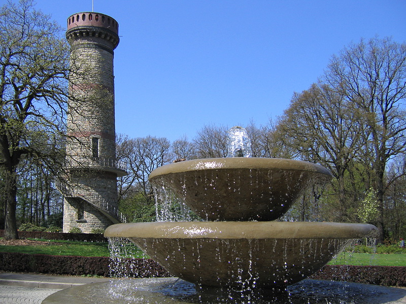 Brunnen  IMG 1253 Kopie.jpg - Toelleturm